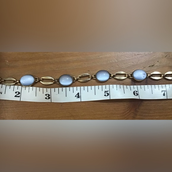 We Richard:stamped ( 1/20 12k GF) moonstone link bracelet vintage very rare find - Picture 5 of 9